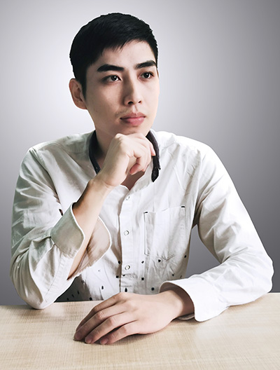 周先生/工程設計師