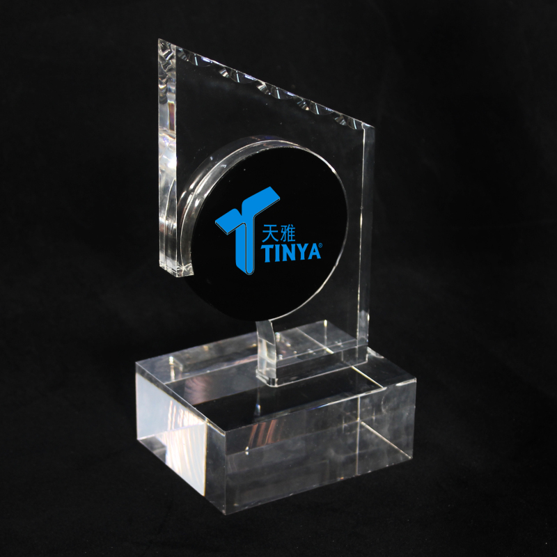 亞克力獎杯的制作工藝