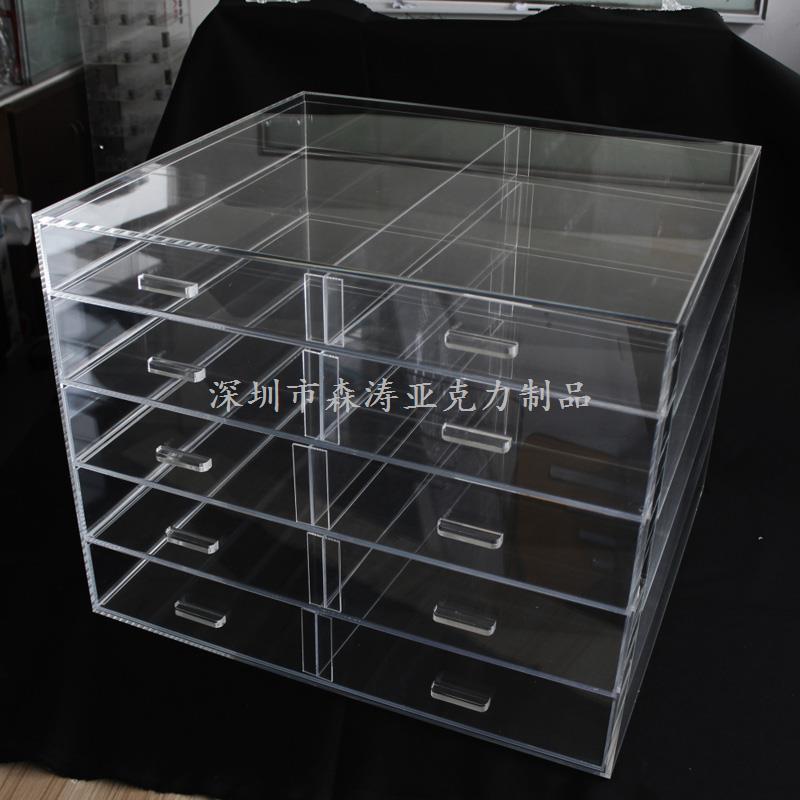 白色亞克力盒子